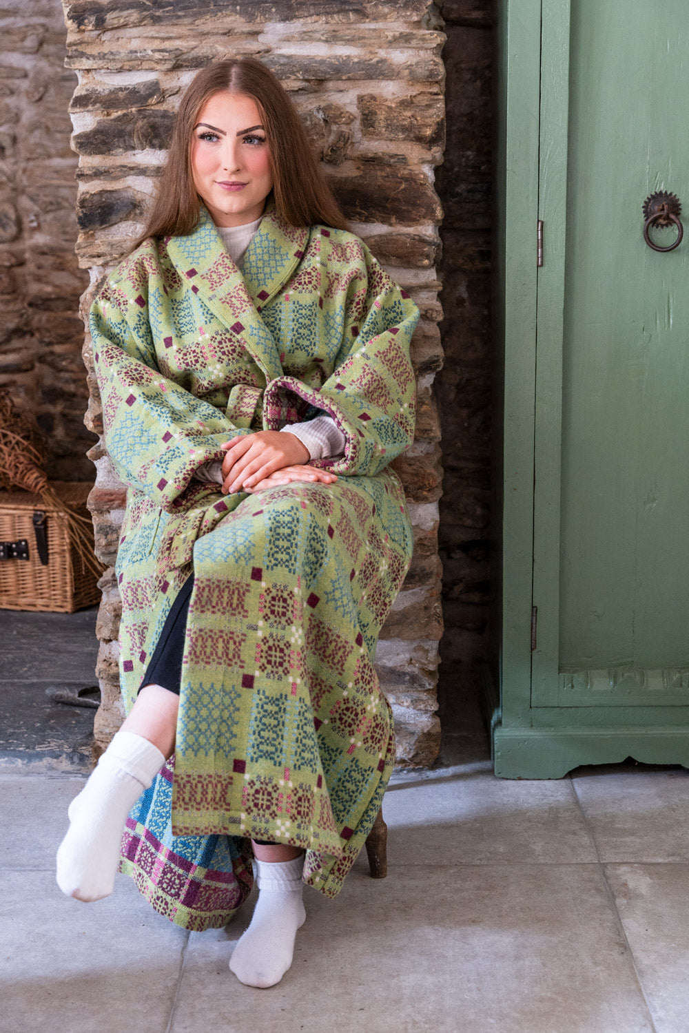 Knot Garden Collar Dressing Gown – Melin Tregwynt